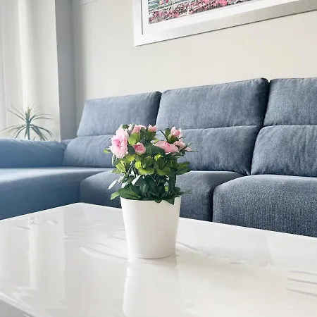 Global Properties, Moderno Con 2 Terrazas Y 3 Apartment
