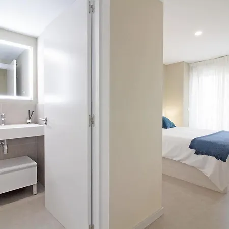 Global Properties, Moderno Con 2 Terrazas Y 3 *