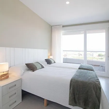 Global Properties, Moderno Con 2 Terrazas Y 3 Apartment