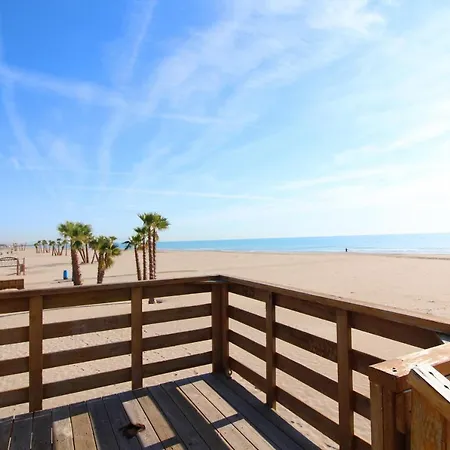 Global Properties, Moderno Con 2 Terrazas Y 3 * Canet d'En Berenguer