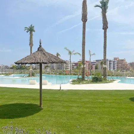 Global Properties, Moderno Con 2 Terrazas Y 3 * Canet d'En Berenguer
