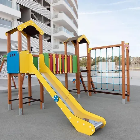 Global Properties, Moderno Con 2 Terrazas Y 3 Apartment *