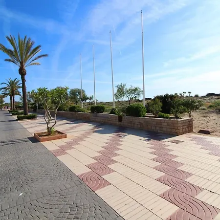 Global Properties, Moderno Con 2 Terrazas Y 3 * Canet d'En Berenguer