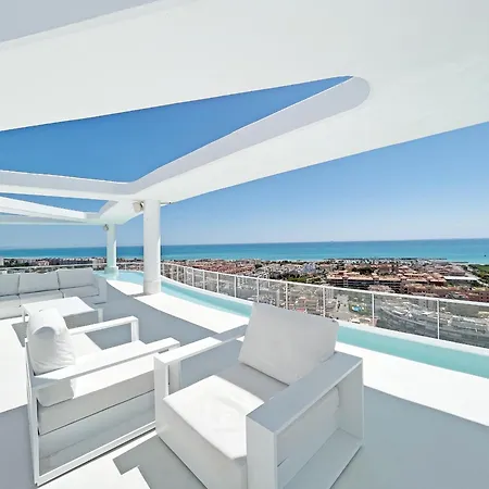 Global Properties, Moderno Con 2 Terrazas Y 3 *